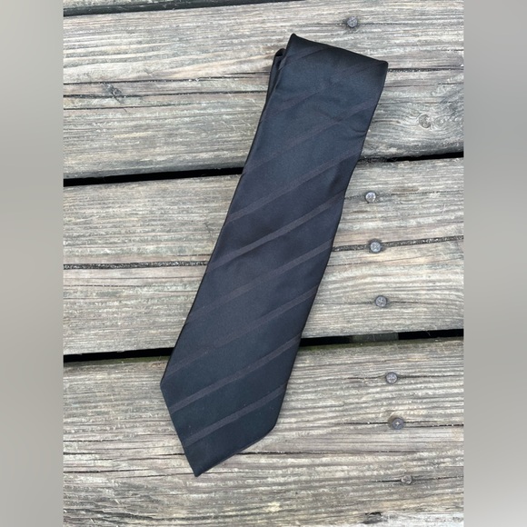 VAN HEUSEN NECKTIE SET OF 2 WIDE BLACK & SKINNY BLUE MENS NECK TIES - Picture 4 of 6